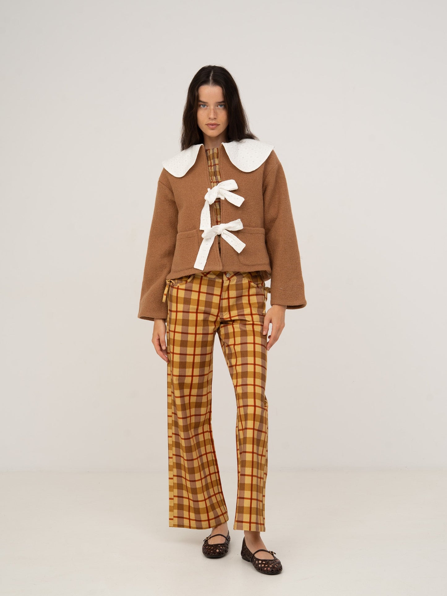 Parfum Babydoll Collar Brown Jacket