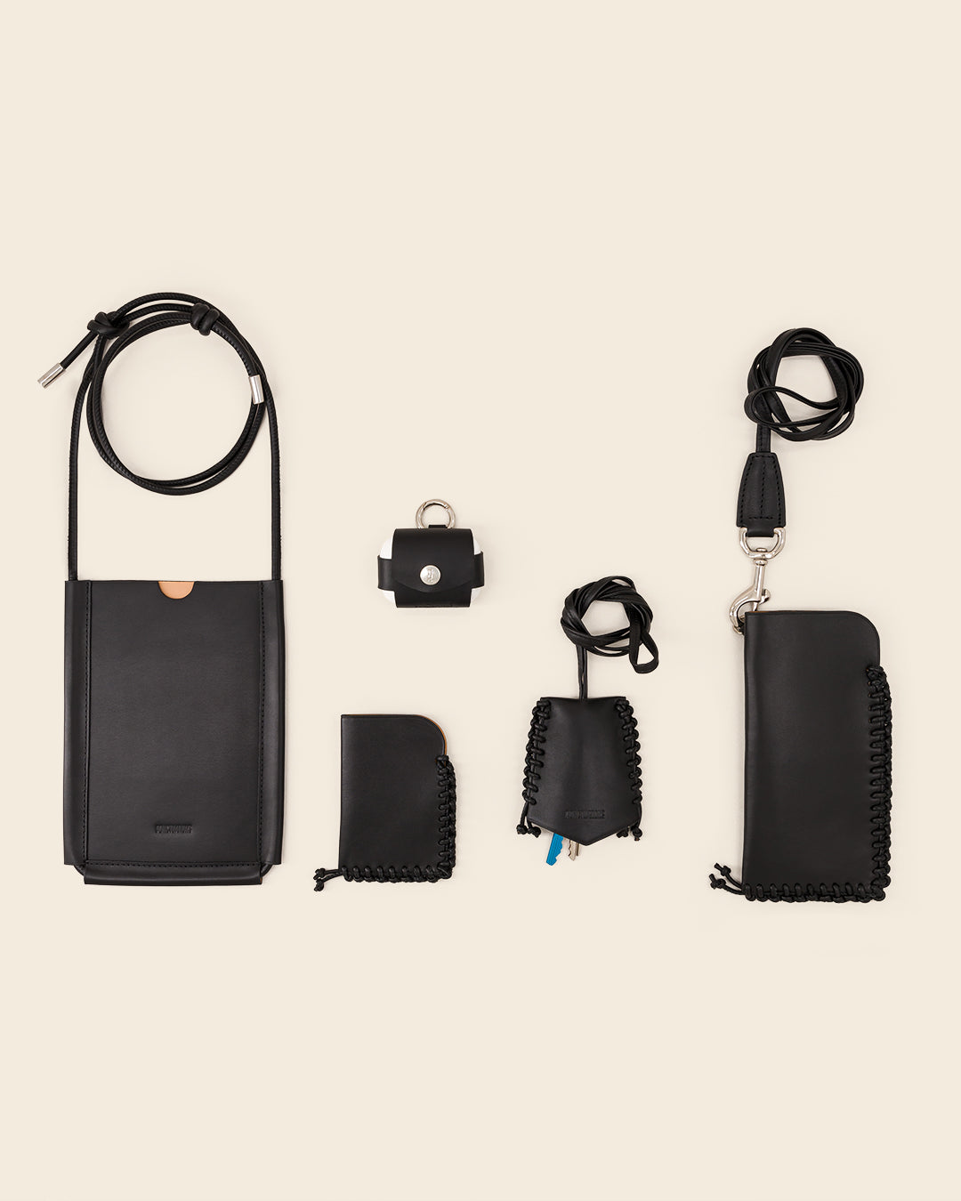 COOK-Black leather carabiner