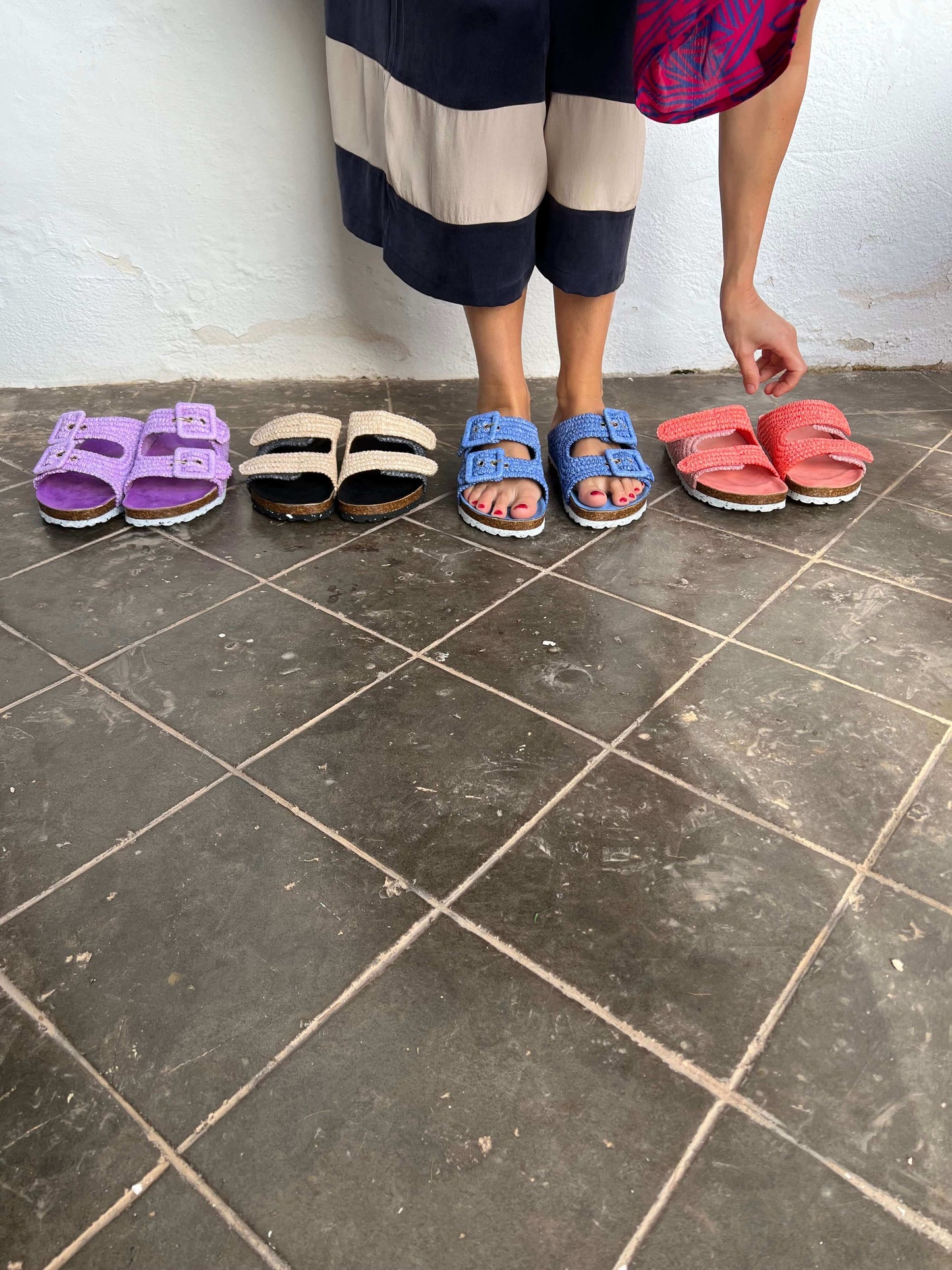 Rafia Comillas Sandals