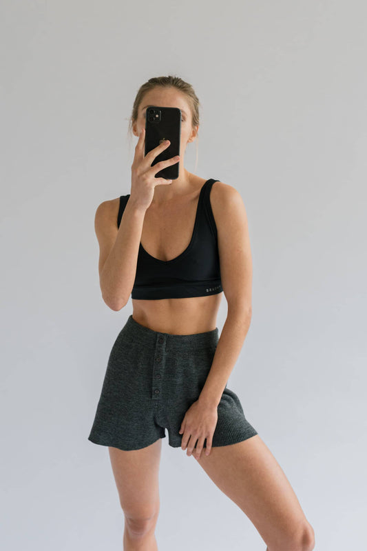 Black Top Crop Tops Bradhy