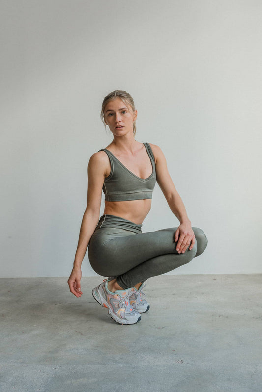 Stone Beat Green Top Crop Tops Bradhy