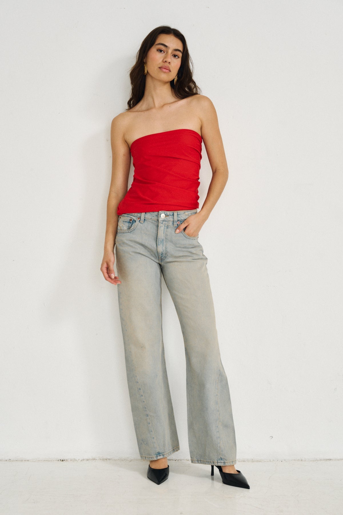 Asymmetrical draped strapless top (Limited Edition) Red - Rocío