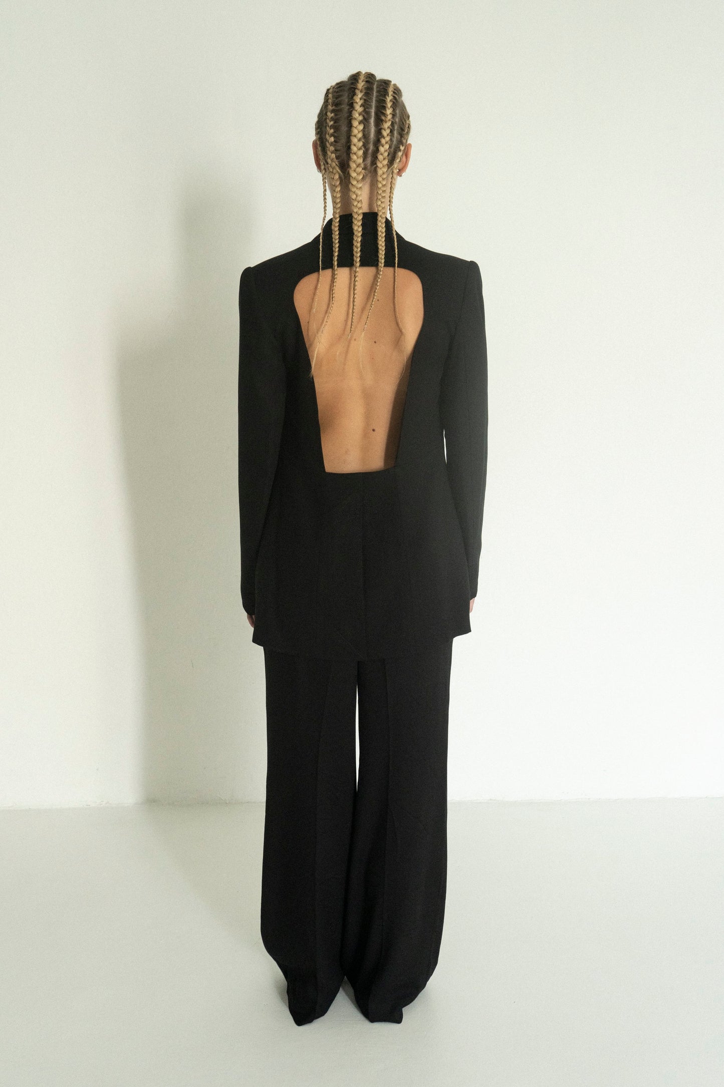 Polunichnik Black Viscose Open Back Jacket