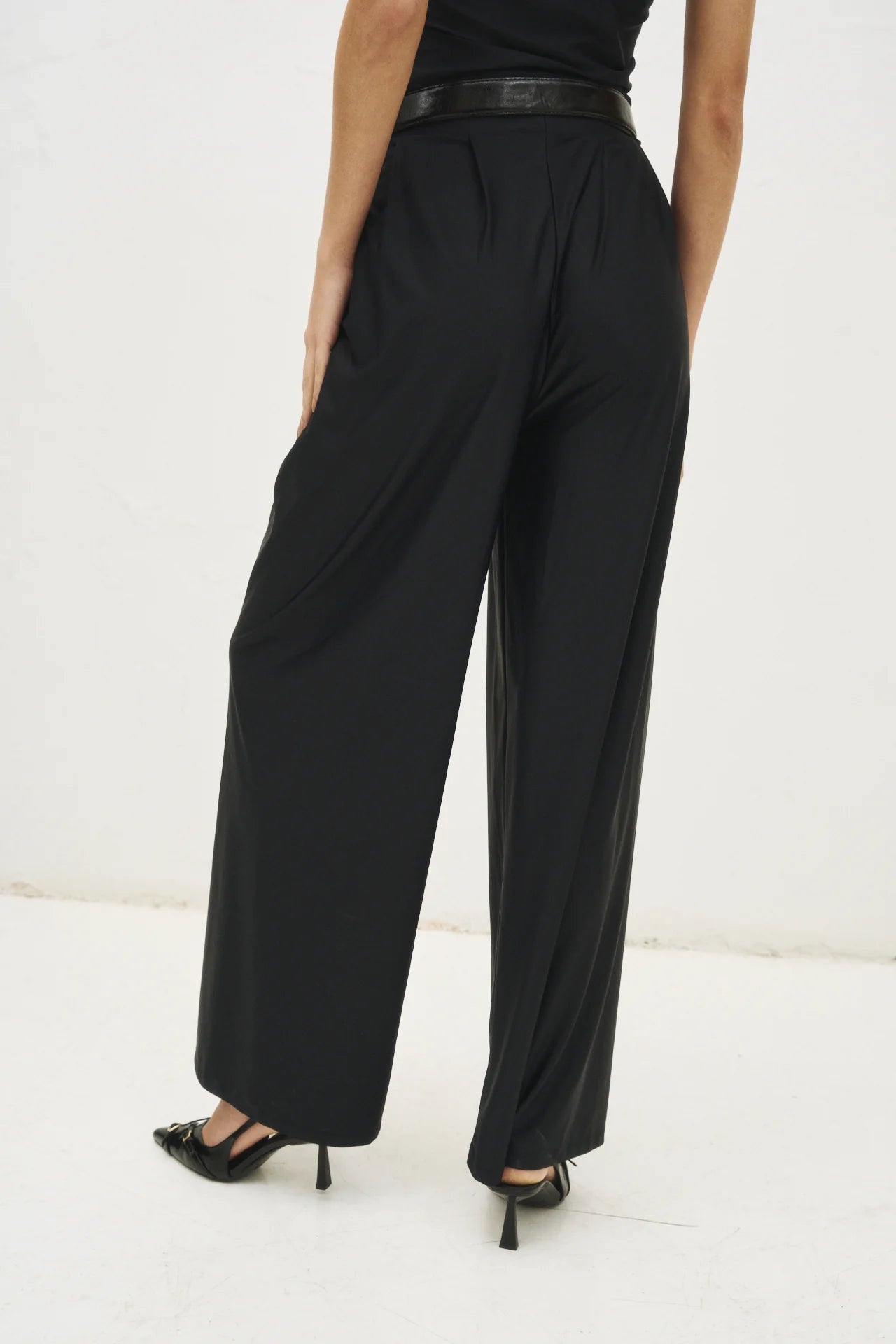 Olaya Wide Leg Trousers Wide Leg Pants 710 Studio 