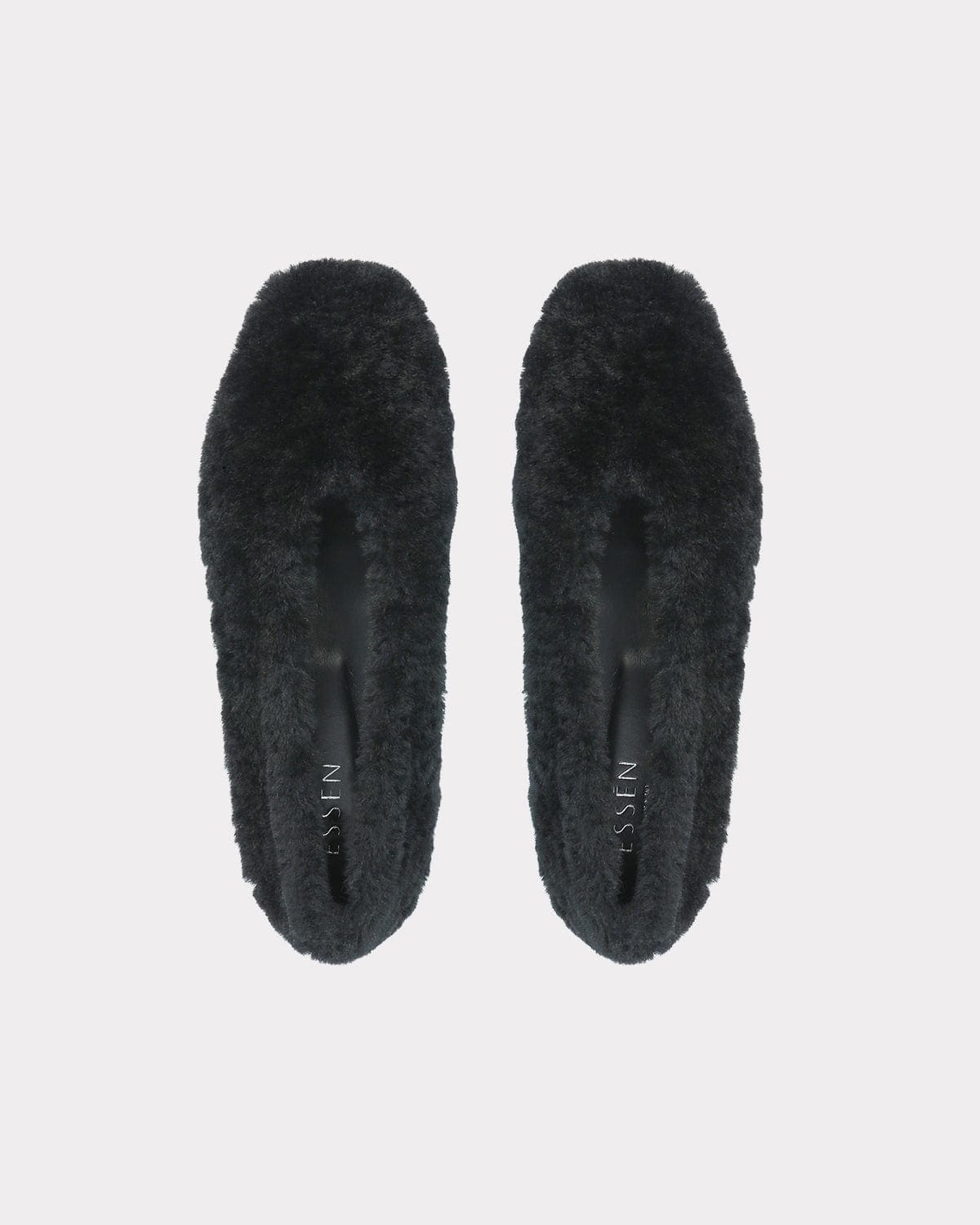 The Foundation Flat - Black Shearling