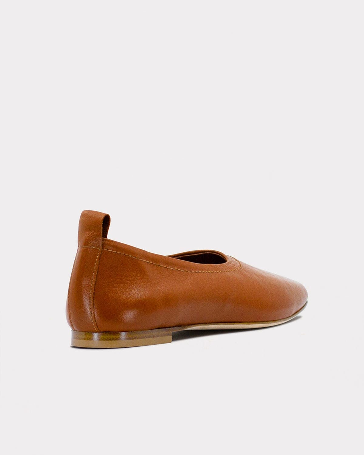 The Foundation Flat - Cognac